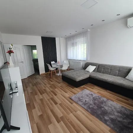 Mátrix apartman Bekescsaba Esterno foto